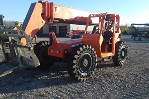 2015 JLG Industries 6042  Forklift