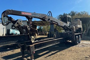 1998 Barko 160D  Log Loader