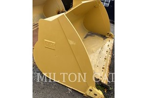 2015 Caterpillar 938 3.7 CYD GENERAL PURPOSE BUCKET  Attachment