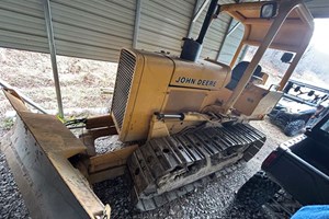 1986 John Deere 450E  Dozer