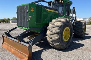 2023 John Deere 848LII  Skidder