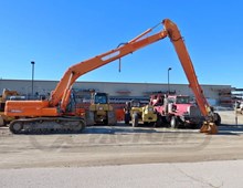 2017 Doosan DX300LC-3