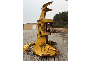 2022 Tigercat 5702  Attachment-Logging