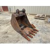 2017 Caterpillar 32 inch bucket Attachment