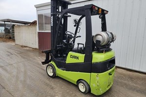 2016 Clark C20SC  Forklift