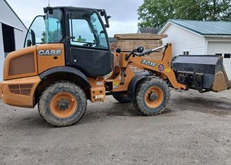 Case 321F Log Loader