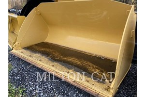 2016 Caterpillar 938 3.7 CYD GENERAL PURPOSE BUCKET  Attachment