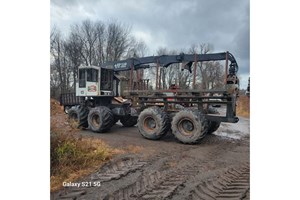 1999 Timbco 820D  Forwarder