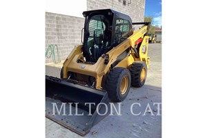 2021 Caterpillar 262D3  Skidsteer