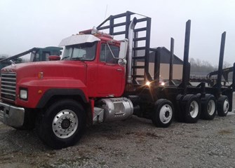 1992 Mack RD690S Log Truck