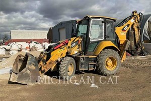 2015 Caterpillar 420F2IT A  Backhoe