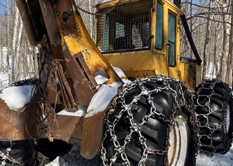 1995 John Deere 540E Skidder