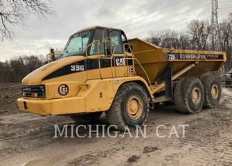 2007 Caterpillar 725 (OLD) Off Highway Truck