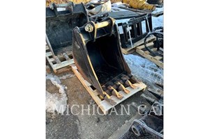 2018 Caterpillar WORK TOOLS (NON-SERIALIZED) BHL 24 HDBKT  Attachment