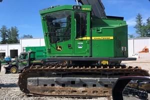 2020 John Deere 853MH  Harvesters and Processors