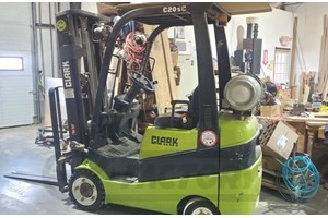 2017 Clark C 25CL  Forklift