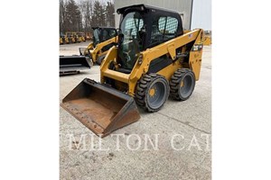 2018 Caterpillar 226D  Skidsteer