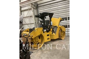 2010 Caterpillar CB54  Compactors