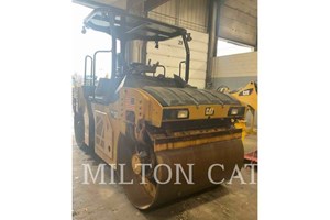 2017 Caterpillar CB10  Compactors