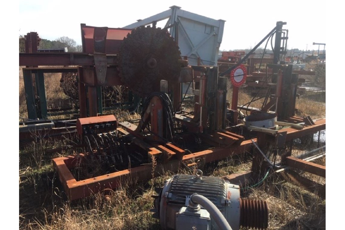 Meadows Mills 3 Knee Circular Sawmill For Sale